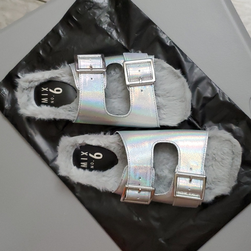 Mix No.6 faux fur slide sandals size 6M